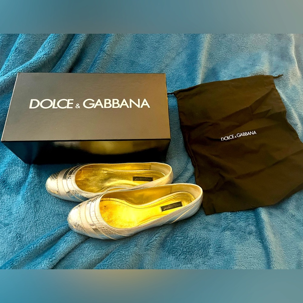 Dolce & Gabbana silver flats.